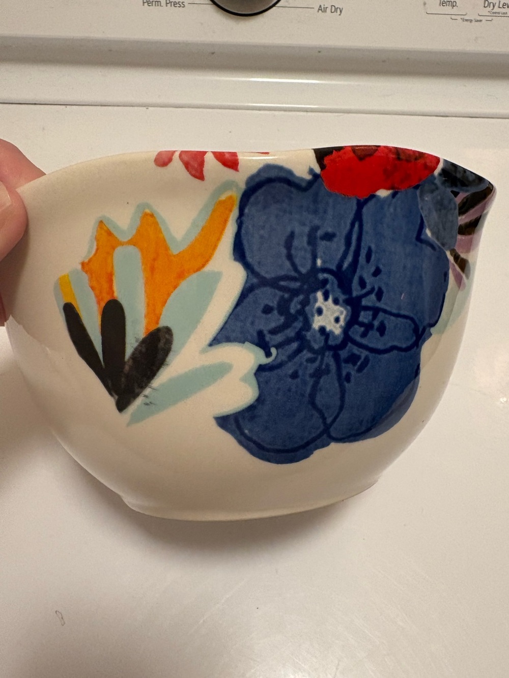 Pioneer Woman serving bowl